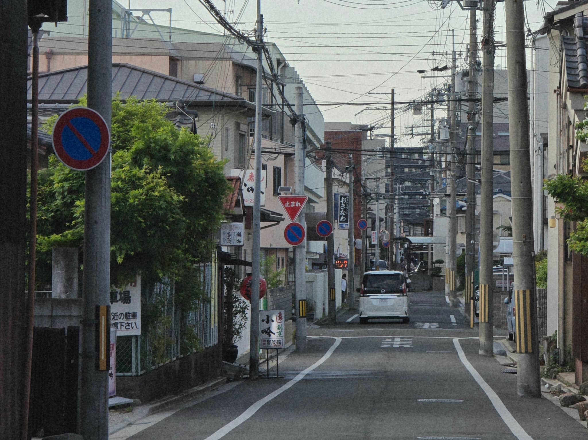 不揃いな町並みに息づく、素顔の奈良